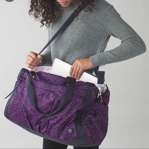 Lululemon Urban Warrior Duffel